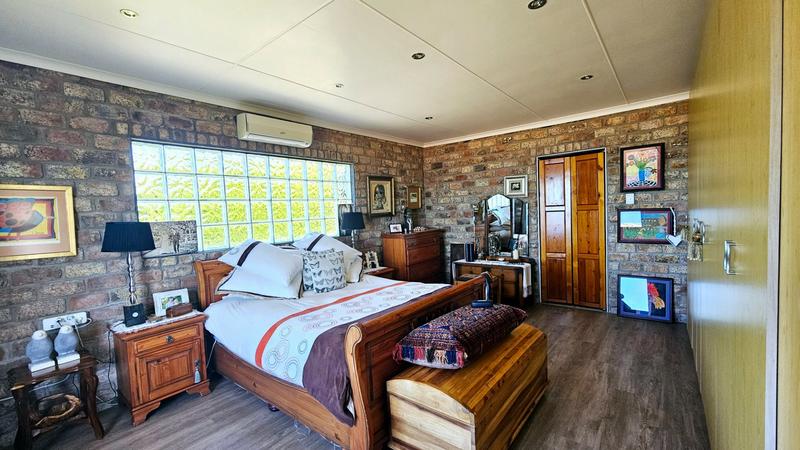 4 Bedroom Property for Sale in Dana Bay Western Cape
